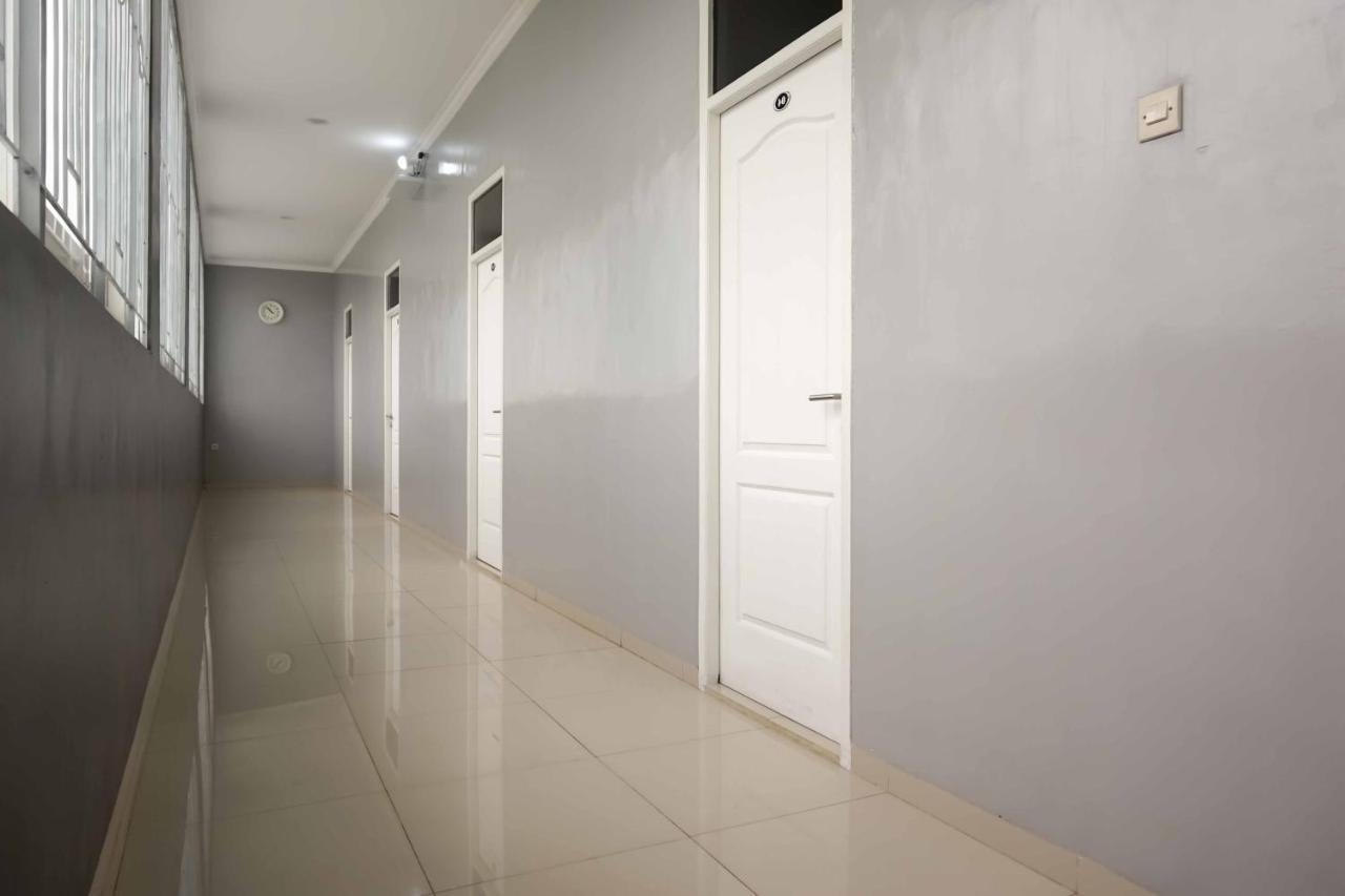Omah Kalimosodo Mitra Reddoorz Near Stasiun Malang Kota Baru Hotel Eksteriør billede