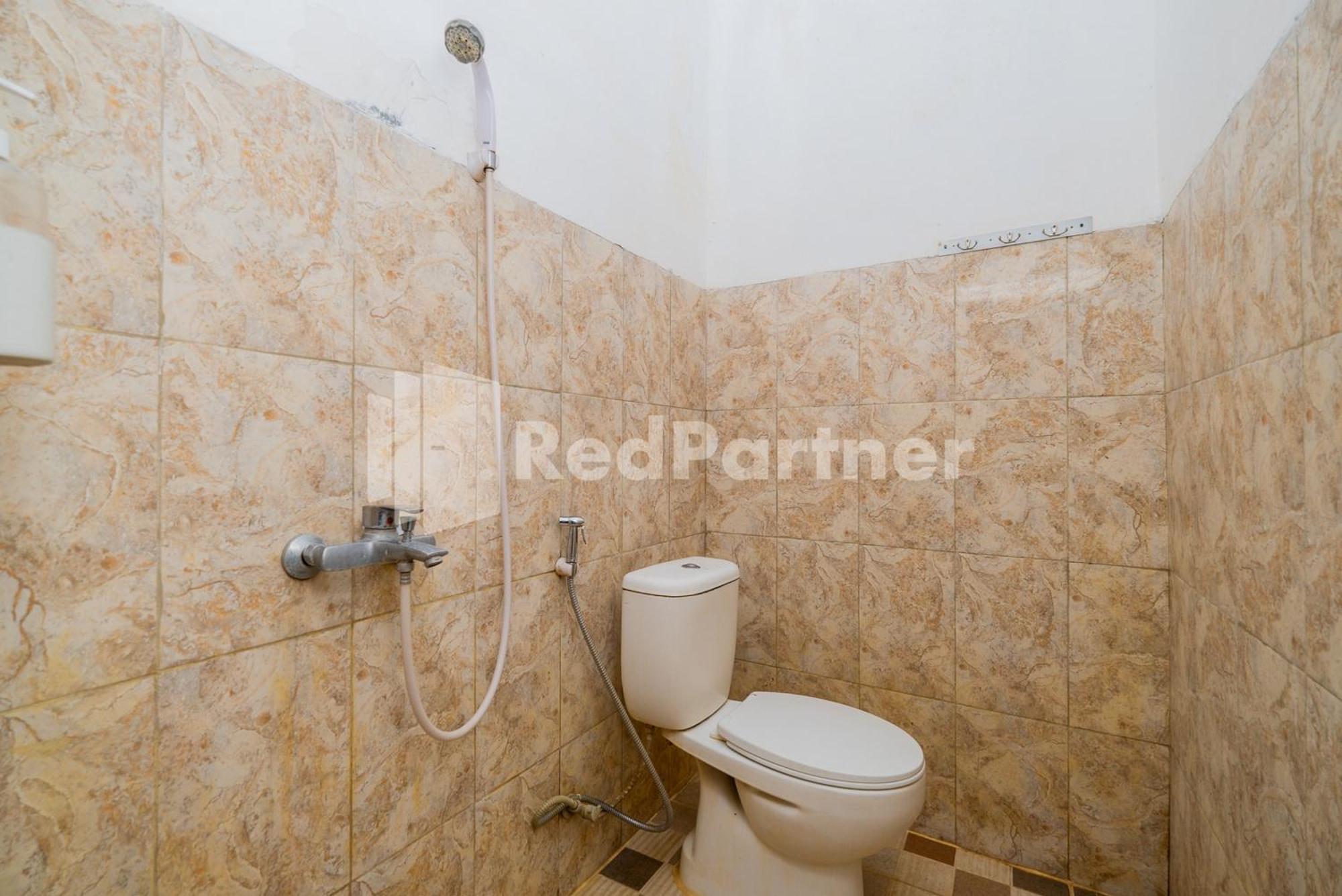 Omah Kalimosodo Mitra Reddoorz Near Stasiun Malang Kota Baru Hotel Eksteriør billede